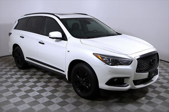 Photo of 2020 Majestic White INFINITI QX60