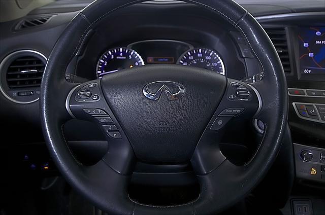 Photo of 2020 Majestic White INFINITI QX60