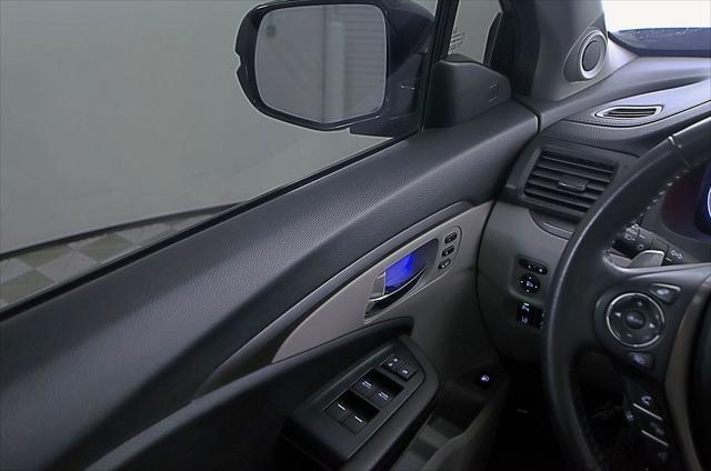 Photo of 2023 Obsidian Blue Pearl Honda Ridgeline