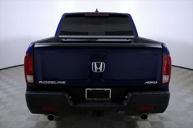 Photo of 2023 Obsidian Blue Pearl Honda Ridgeline