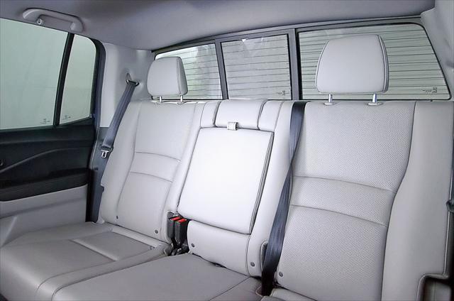 Photo of 2023 Obsidian Blue Pearl Honda Ridgeline