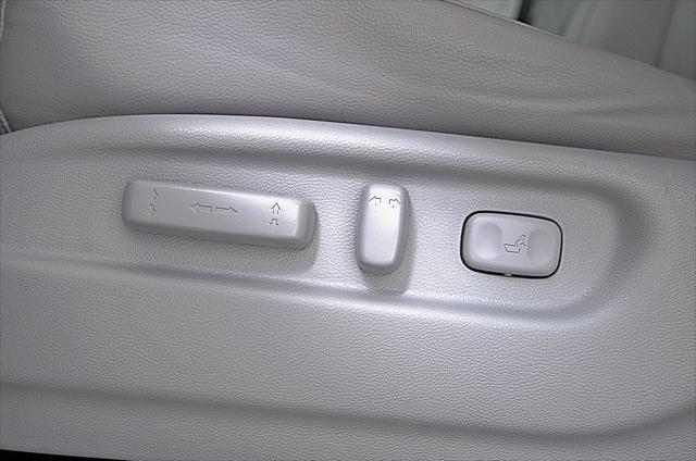 Photo of 2023 Obsidian Blue Pearl Honda Ridgeline