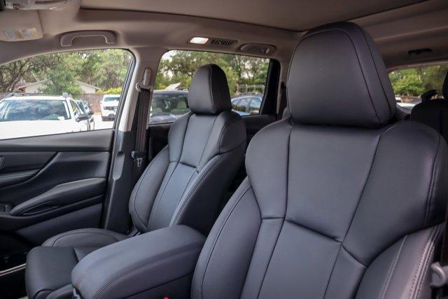 Photo of 2025 Ice Silver Metallic Subaru Ascent