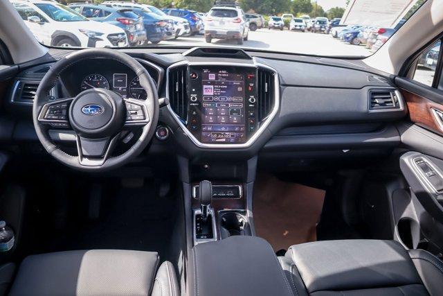 Photo of 2025 Crystal Black Pearl Subaru Ascent
