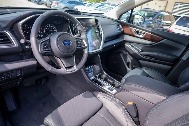 Photo of 2025 Crystal Black Pearl Subaru Ascent