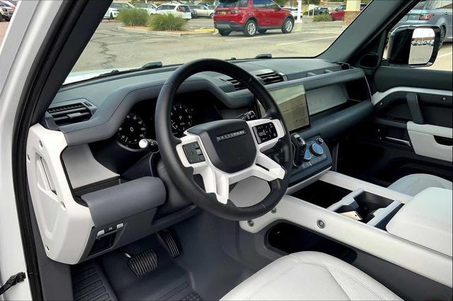 Photo of 2025 Fuji White Land Rover Defender