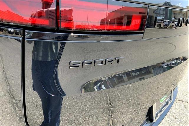 Photo of 2025 Santorini Black Metallic Land Rover Range Rover Sport