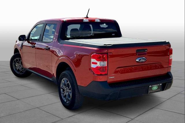 Photo of 2023 Hot Pepper Red Metallic Tinted Clearcoat Ford Maverick