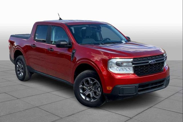 Photo of 2023 Hot Pepper Red Metallic Tinted Clearcoat Ford Maverick