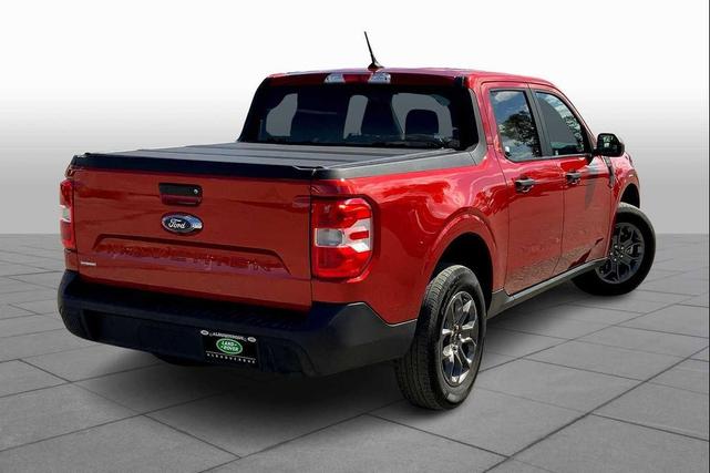 Photo of 2023 Hot Pepper Red Metallic Tinted Clearcoat Ford Maverick