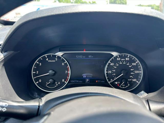 Photo of 2019 Gray Nissan Altima