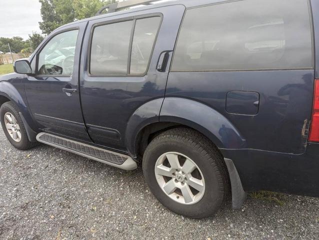 Photo of 2008 Majestic Blue Metallic Nissan Pathfinder