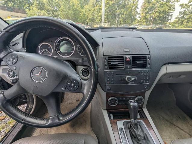 Photo of 2008 Black Mercedes-Benz C-Class