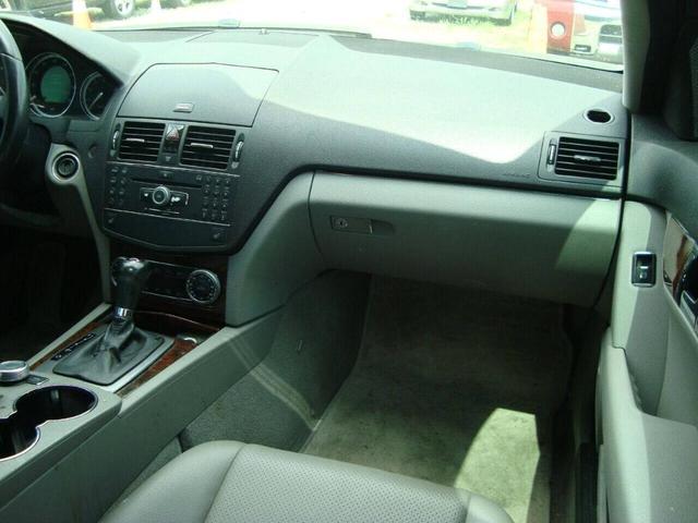 Photo of 2008 Black Mercedes-Benz C-Class