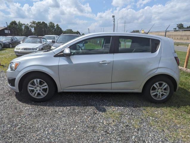 Photo of 2014 Silver Chevrolet Sonic