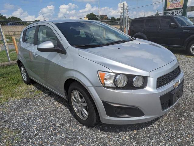 Photo of 2014 Silver Chevrolet Sonic