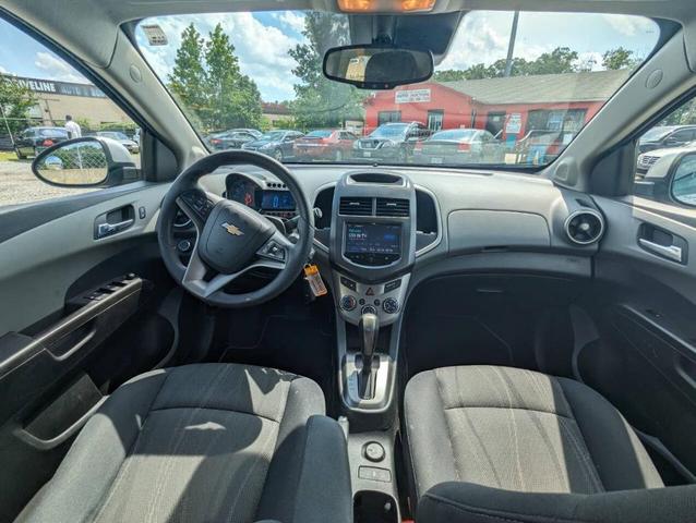 Photo of 2014 Silver Chevrolet Sonic