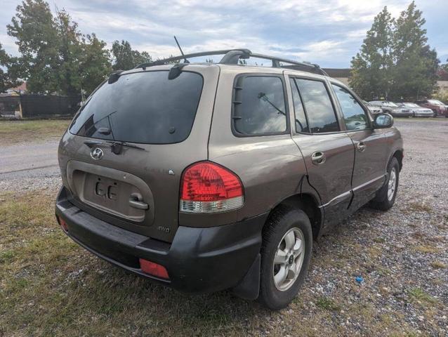 Photo of 2005 Tan Hyundai SANTA FE