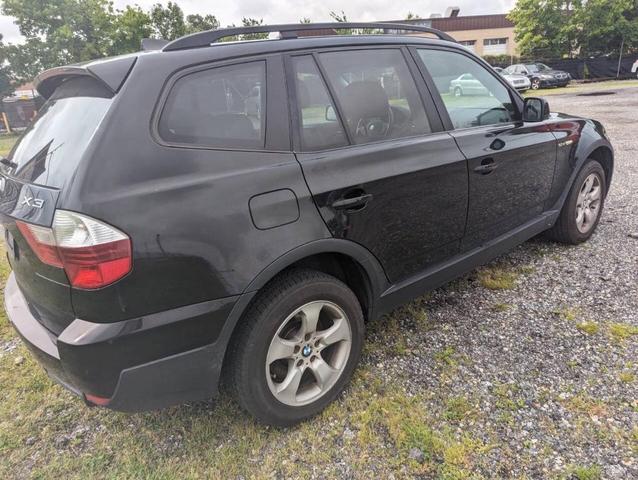 Photo of 2008 Black BMW X3