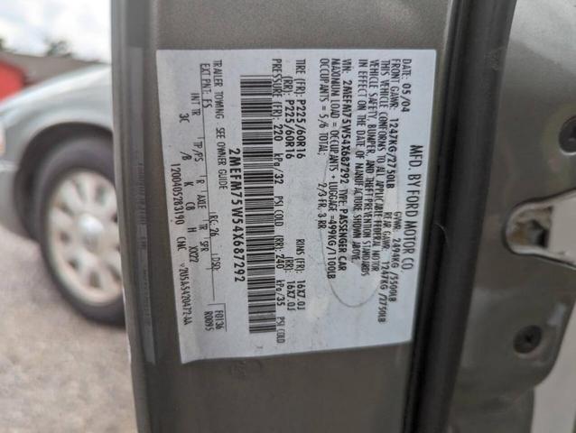 Photo of 2004 Gray Mercury Grand Marquis