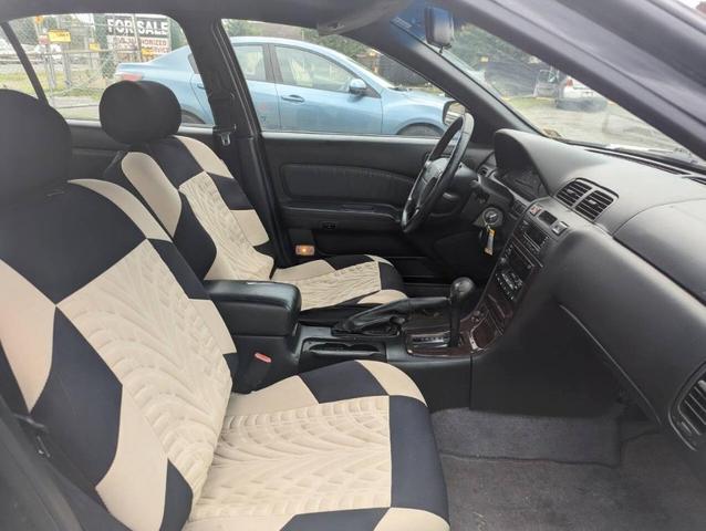 Photo of 1999 Black Nissan Maxima