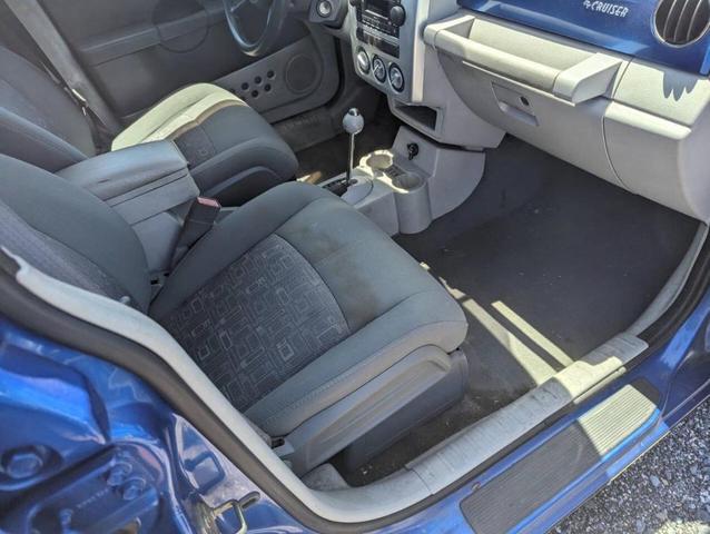 Photo of 2006 Blue Chrysler PT Cruiser