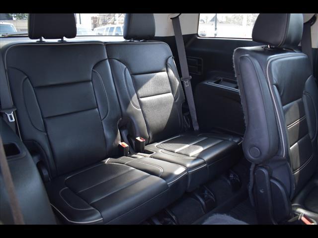 Photo of 2022 White Frost Tricoat GMC Acadia