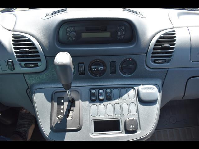 Photo of 2006 Arctic White Dodge Sprinter