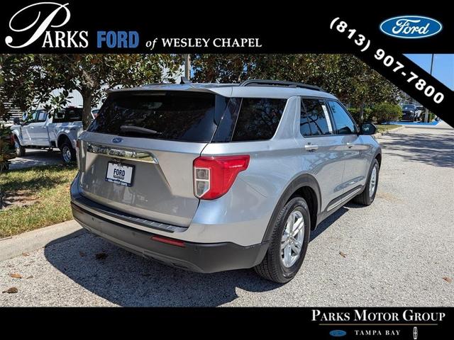 Photo of 2022 Iconic Silver Metallic Ford Explorer