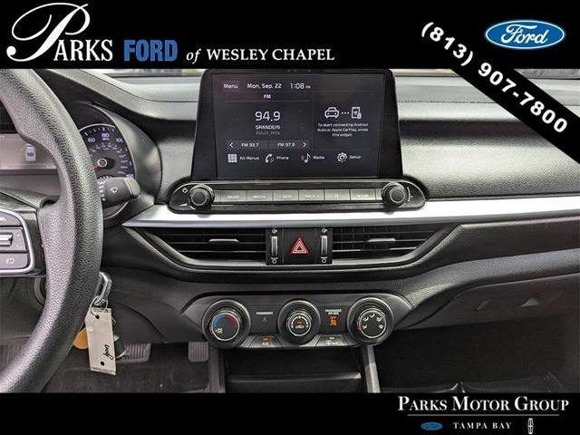 Photo of 2022 Gravity Gray Kia Forte