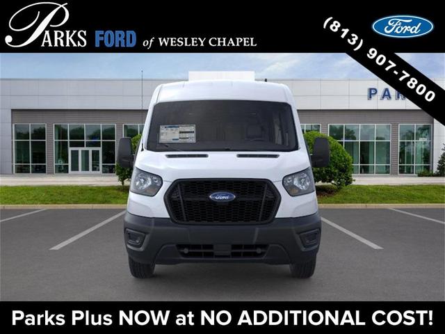 Photo of 2025 Oxford White Ford Transit-250