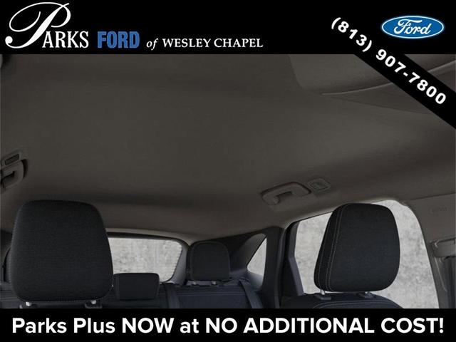 Photo of 2025 Carbonized Gray Metallic Ford Escape