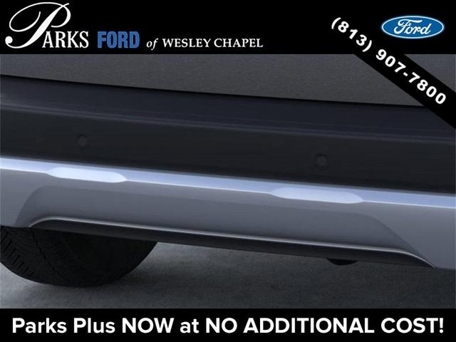 Photo of 2025 Carbonized Gray Metallic Ford Escape