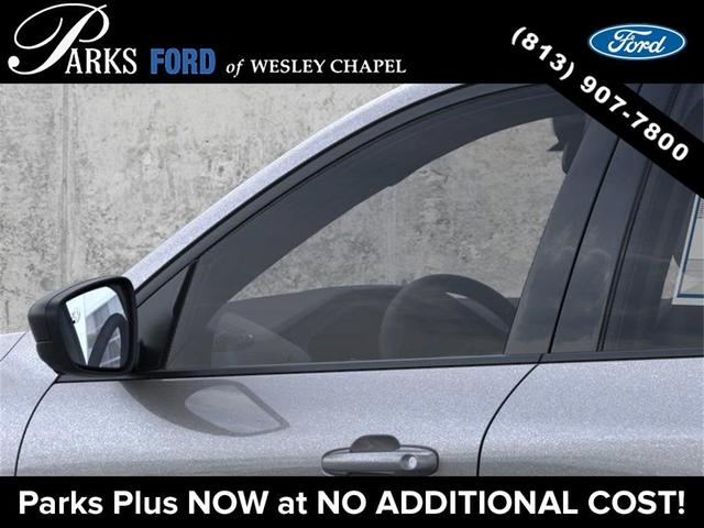 Photo of 2025 Carbonized Gray Metallic Ford Escape