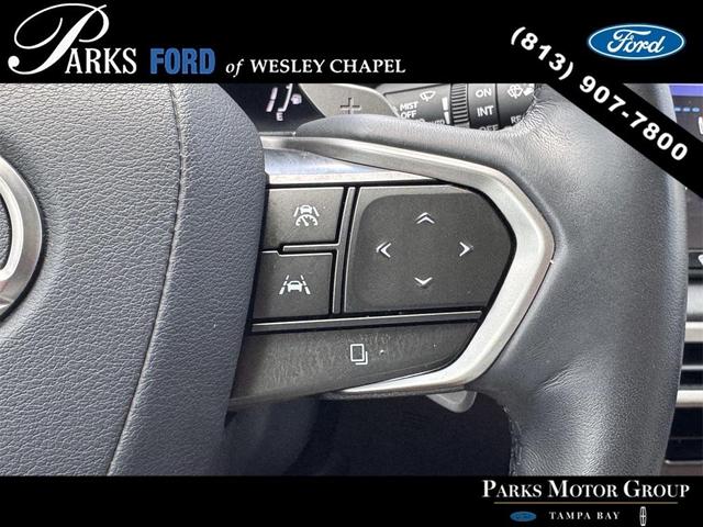 Photo of 2023 Black Lexus RX 350