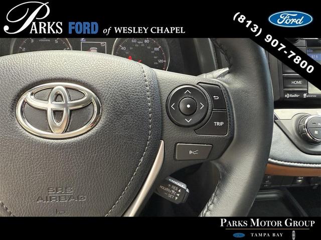 Photo of 2018 Black Toyota RAV4