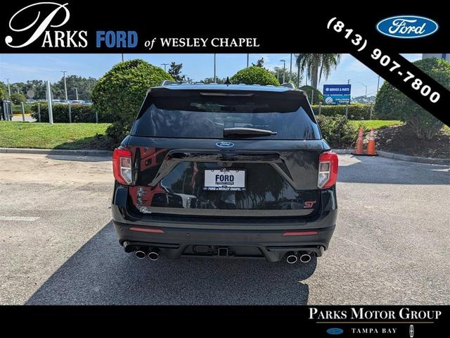 Photo of 2024 Forged Green Metallic Ford Explorer