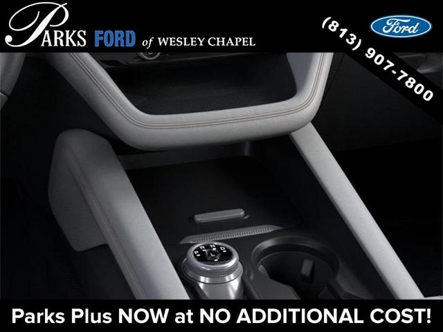 Photo of 2025 Space White Metallic Ford Explorer