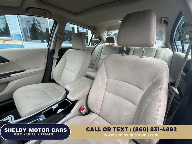 Photo of 2016 White Orchid Pearl Honda Accord
