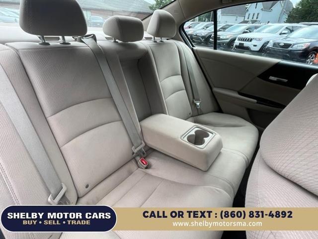 Photo of 2016 White Orchid Pearl Honda Accord