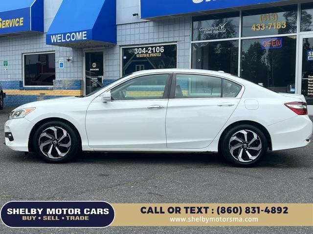 Photo of 2016 White Orchid Pearl Honda Accord
