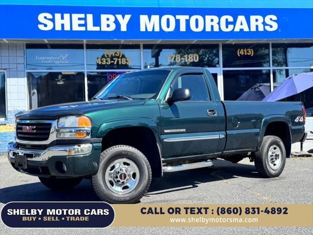 Photo of 2004 Green GMC Sierra 2500