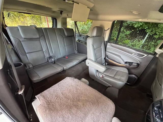 Photo of 2015 White Diamond Tricoat GMC Yukon XL