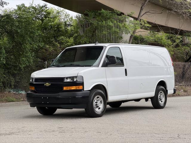 2019 Chevrolet Express 2500