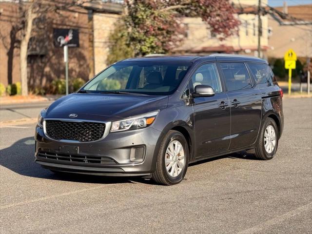 2016 Kia Sedona