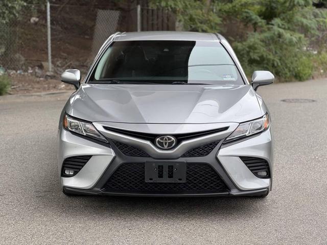 Photo of 2018 Celestial Silver Metallic Toyota Camry