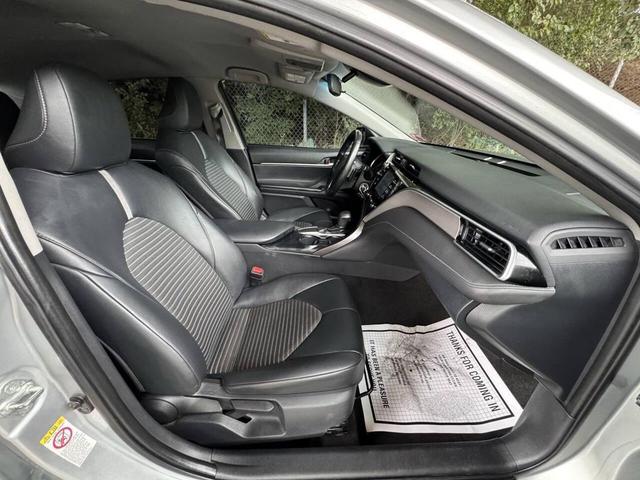 Photo of 2018 Celestial Silver Metallic Toyota Camry