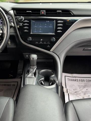Photo of 2018 Celestial Silver Metallic Toyota Camry