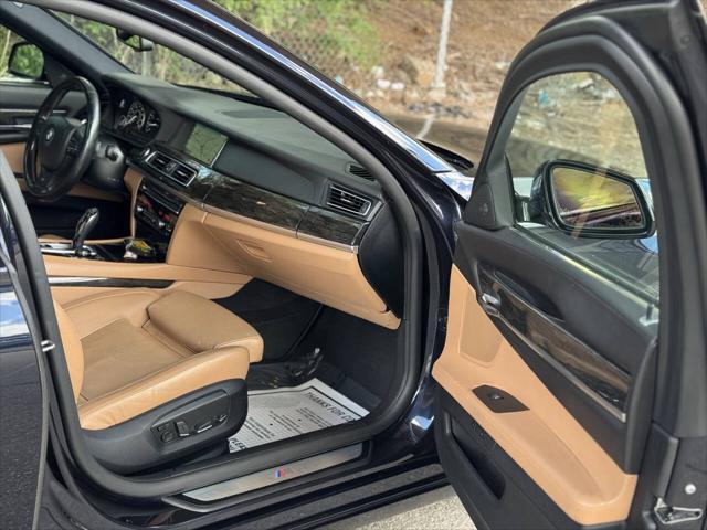 2013 BMW 750
