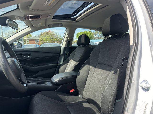 Photo of 2023 Platinum White Pearl Honda Accord